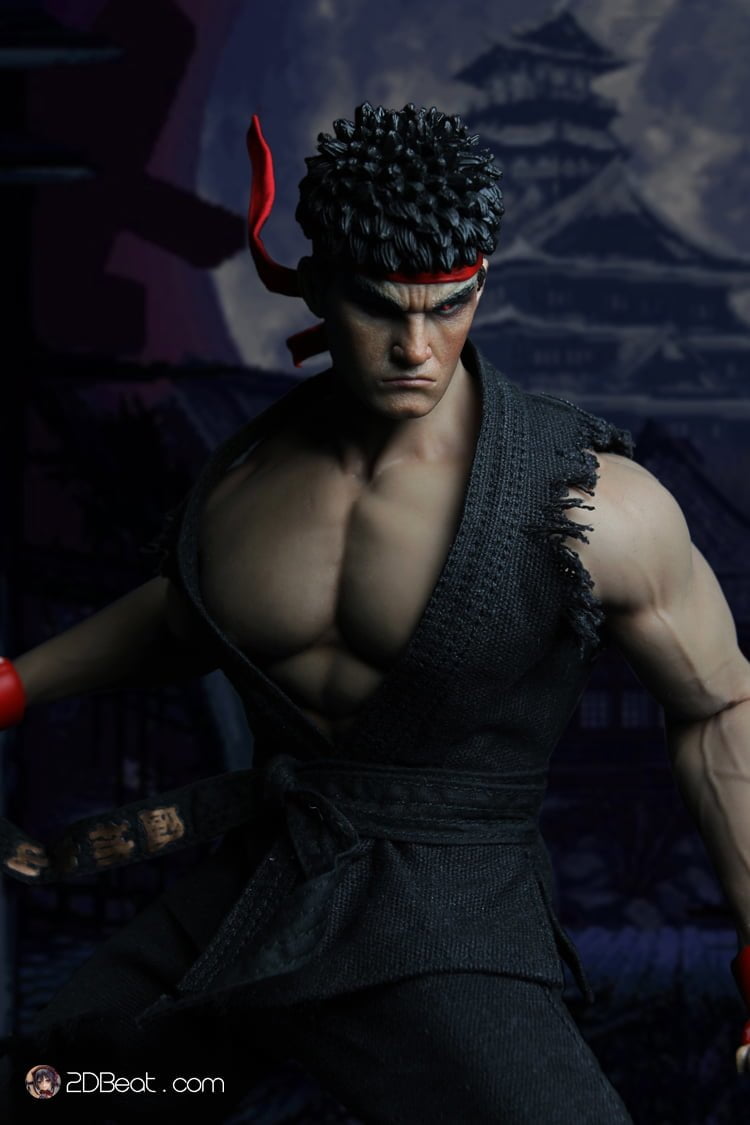 1/6 Super Duck Street Fighter IV Ryu White / Black Ver with TBLeague M34 –  2DBeat Hobby Store