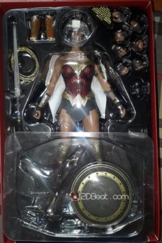 [Pre-Owned] Mô Hình 1/6 Hot Toys Wonder Woman MMS359 Batman v Superman: Dawn of Justice