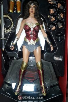[Pre-Owned] Mô Hình 1/6 Hot Toys Wonder Woman MMS359 Batman v Superman: Dawn of Justice