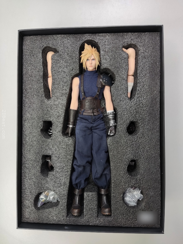 Part I : Unbox Step by Step Cloud Strife Hardy-Daytona