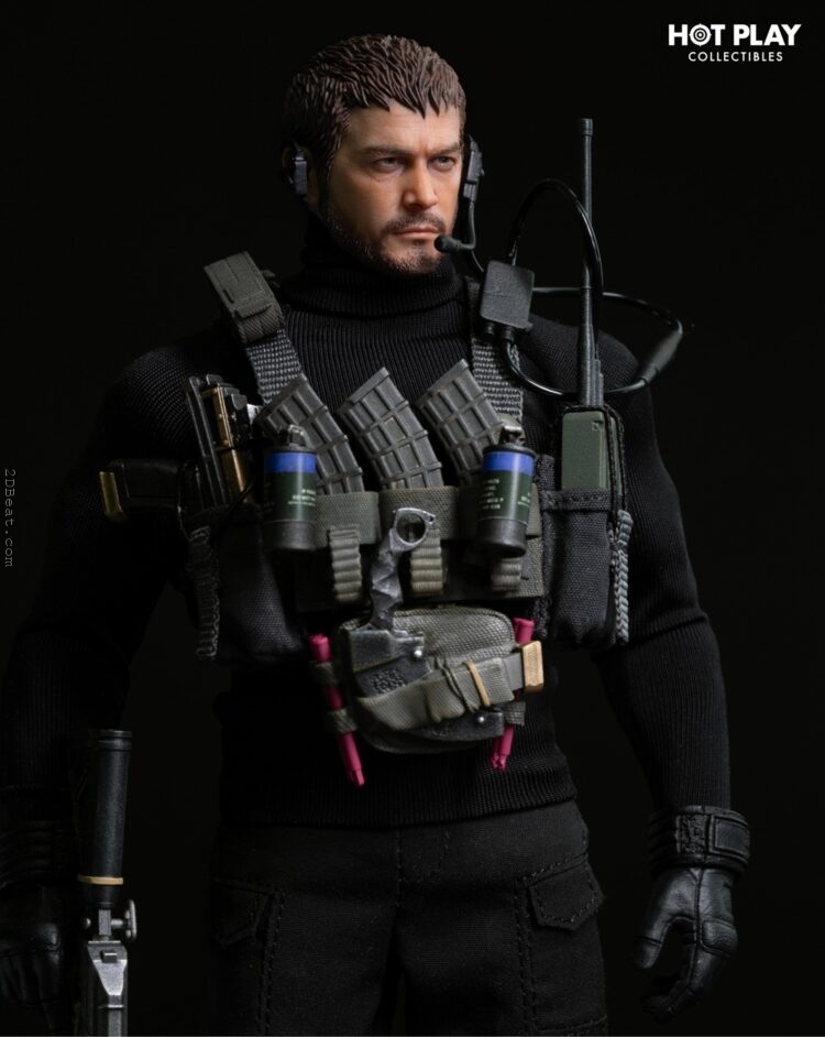 1/12 Scale Hot Play HP001D Chris Redfield Captain Wolf Hunter Deluxe Version - Image 3