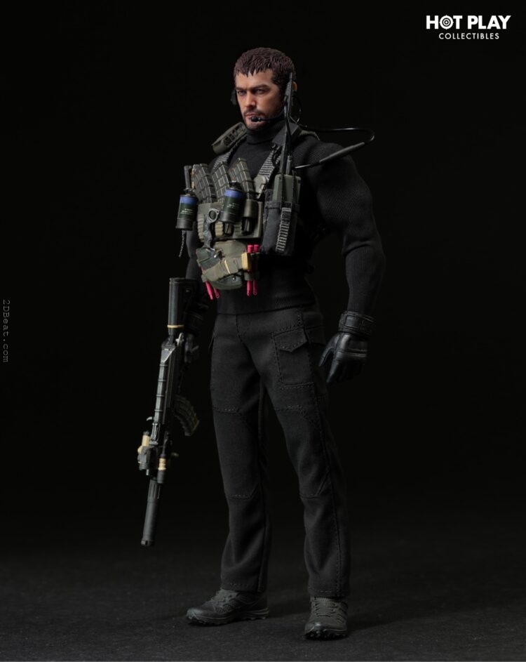 1/12 Scale Hot Play HP001D Chris Redfield Captain Wolf Hunter Deluxe Version