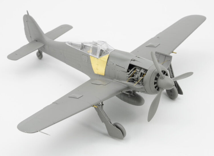 1/35 Scale Border Model BDMBF009 Focke-Wulf Fw190A-8R2/R6/R7/R8 (4in1) - Image 5