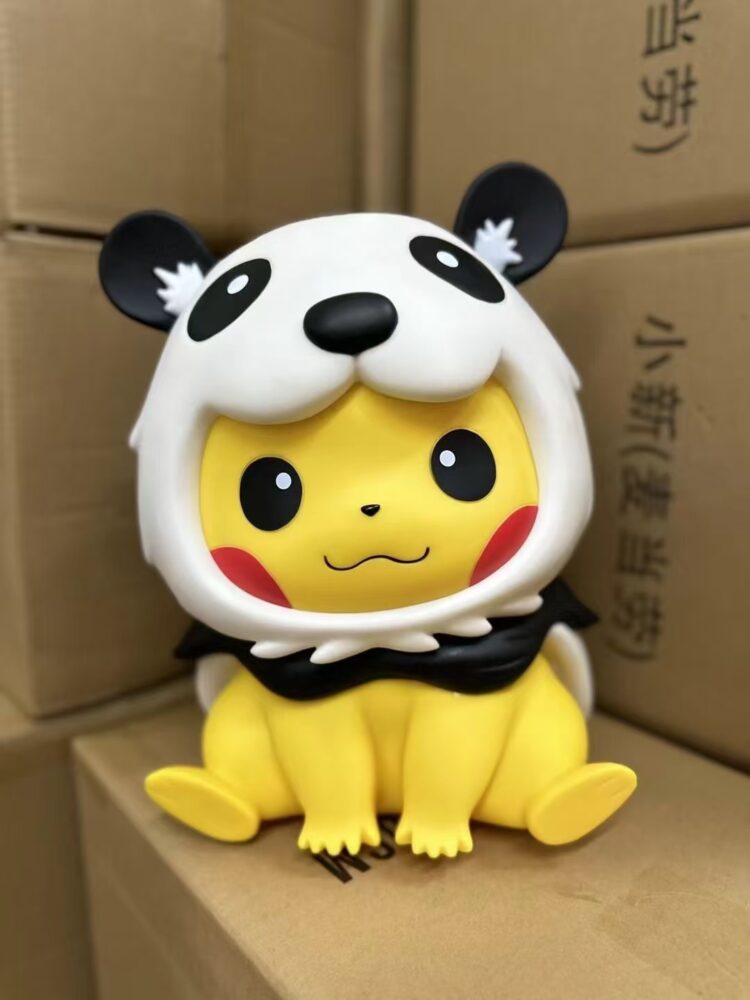 1/1 Scale Pikachu & Slowpoke Transformation Figure - Image 12